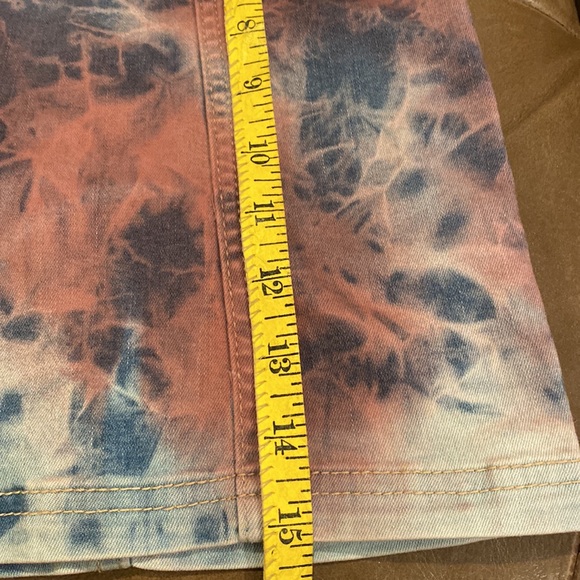 Wild Fable Blue and Pink Tie Dye Denim Miniskirt. Size 12. NWOT🎉🎉🎉 - Picture 5 of 5